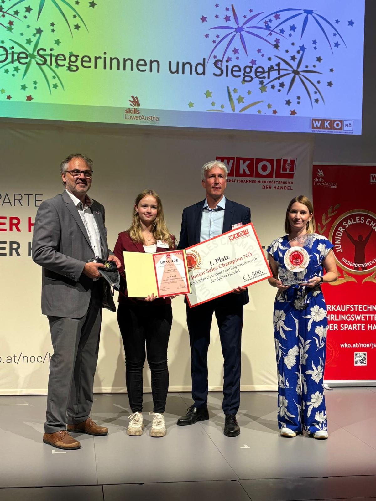 JuniorSalesAward_2025